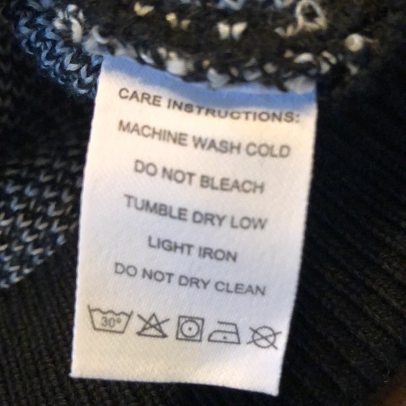 Made with ❤️ Comfy cross-front long sleeved tweed look sweater - Picture 9 of 10